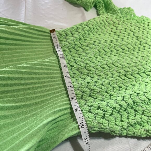 60s 70s Vintage Green Lace Bodice Dress with Permanent Pleated Skirt Belted XS - Picture 9 of 13